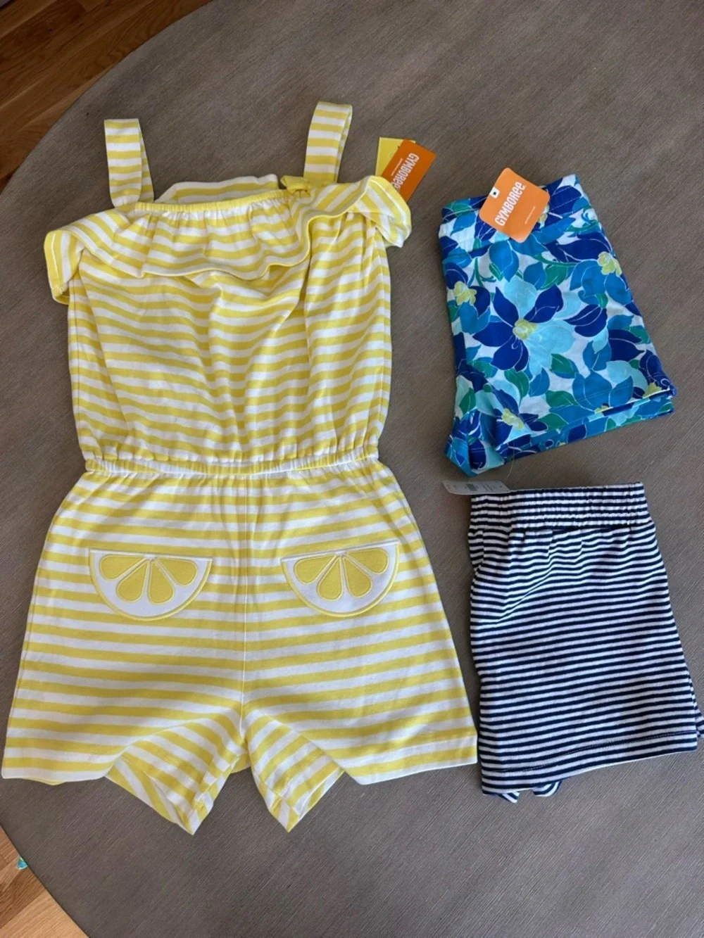 Girls Gymboree summer romper and short lot 10 Yellow, Navy, Blue, Denim nwt